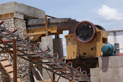 Какое оборудование необходимо для линии по производству песка и гравия?